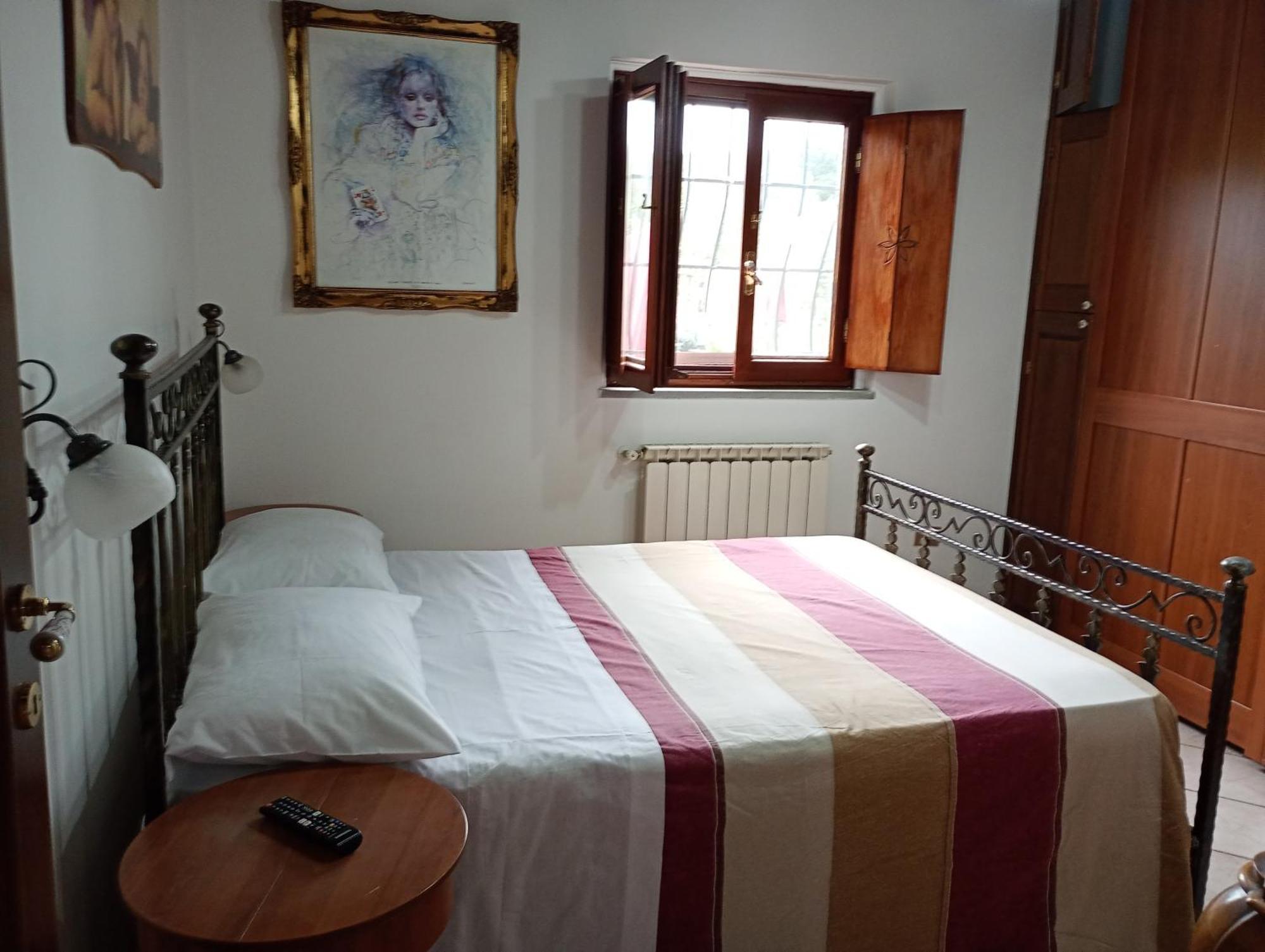 Independent Villa With Private Beach On The Lake Bracciano  Extérieur photo